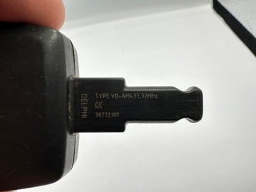 KLÍČ KLÍČEK OVLÁDAČ VOLVO C30 S40 V50 C70 30772189