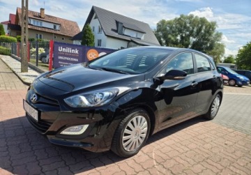 Hyundai i30 II Wagon 1.6 GDI 135KM 2014 Hyundai i30 Swiezo sprowadzony Zarejestrowany. 1.6 Benzyna 135KM, zdjęcie 22