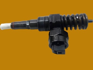 POMPOWTRYSKIWACZ 038130073F 1.9 TDI Audi A4 I (1994-2001) B5