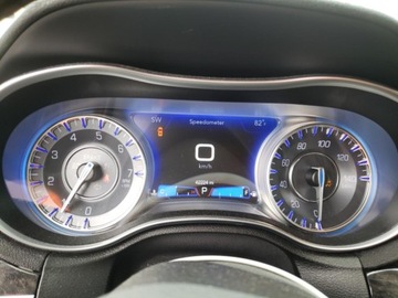 Chrysler 300C II 2021 Chrysler 300 2021, 3.6L, TOURING, od ubezpieczalni 3.6 Benzyna 292KM, zdjęcie 9