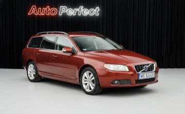 Volvo V70 III Kombi 2.5 T 231KM 2010 Volvo V70 2.5T 231KM Lift Summum PDC Xenon Polskory serwis 2.5 Benzyna