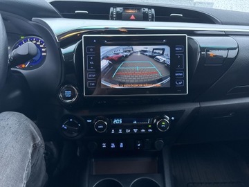 Toyota Hilux VIII Podwójna kabina 2.4 D-4D 150KM 2020 Toyota Hilux 2.4 D-4D Double Cab SR5 4x4 2.4 D-4D, zdjęcie 17