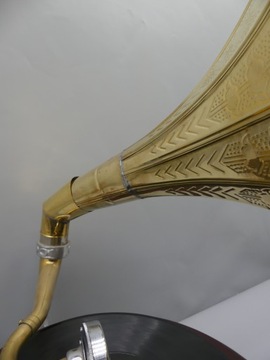 Круглая проигрыватель ПАТЕФОН! Деревянная ЗОЛОТАЯ ТРУБКА!