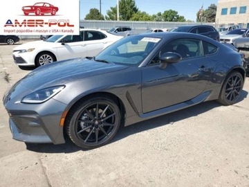 Toyota 2023 Toyota GR86 TOYOTA GR 86 PREMIUM, silnik 2.4, od ubezpieczyciela 2.4 228KM