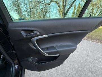 Opel Insignia I Country Tourer 2.0 CDTI BiTurbo Ecotec 195KM 2015 Opel Insignia OPC COSMO 2.0 BiTurbo 195KM Navi ALU, zdjęcie 26