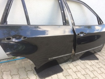Drzwi prawe tylne BMW X5 E70 blacksapphire 475
