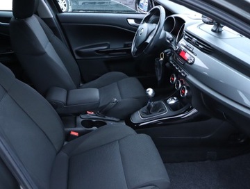 Alfa Romeo Giulietta Nuova II Hatchback 5d 1.4 TB 16v Mair 170KM 2011 Alfa Romeo Giulietta 1.4 T MultiAir, Salon Polska, zdjęcie 8