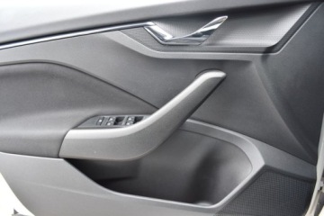 Skoda Scala Hatchback 1.0 TSI 110KM 2023 Skoda Scala SalonPL 1.0TSI 110KM Ambition Comfort Czujniki Smartlink Boler, zdjęcie 26