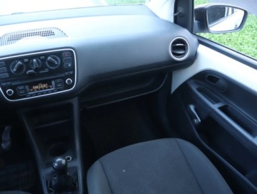 Volkswagen up! Hatchback 5d 1.0 MPI 60KM 2015 VW Up! 1.0 MPI, Salon Polska, Klima, zdjęcie 7