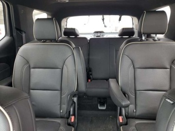 Chevrolet 2023 Chevrolet Traverse 2023, 3.6L, 4x4, PREMIER, od ubezpieczalni 3.6 Benzyna, zdjęcie 8