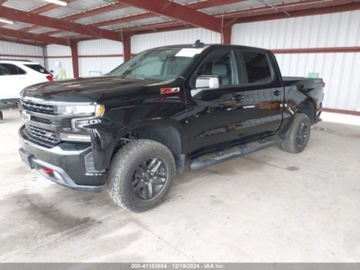 Chevrolet Silverado II 2021 Chevrolet Silverado 2021r., 1500 Short Trail Boss, od ubezpieczalni 6.2, zdjęcie 2