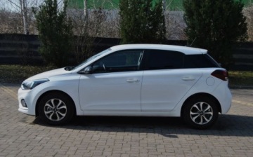 Hyundai i20 II Hatchback 5d Facelifting 1.0 T-GDi 100KM 2020 Hyundai i20 GWARANCJA, 2020r, Benzyna, Maly przebieg, Bogate wyposazenie, zdjęcie 17