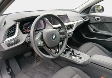 BMW Seria 1 F70 2024 BMW Seria 1 1.5 Benzyna 136KM, zdjęcie 21
