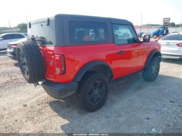 Ford 2024 Ford Bronco Black Diamond, 2024r., 4x4, 2.3L 2.3 Benzyna 275KM, zdjęcie 2