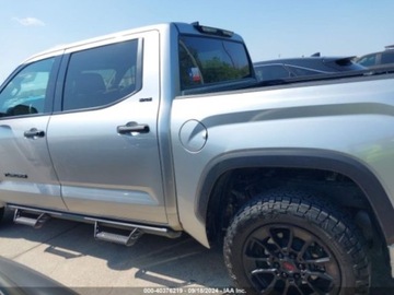 Toyota Tundra II 2023 Toyota Tundra 2023r, SR5, 3.4L, 4x4 3.4 Benzyna 390KM, zdjęcie 4