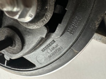 ZNAK KLIKA MIKROSTYK KRYT ZADNÍ 563697283 OPEL CORSA E