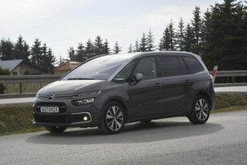 Citroen Grand C4 Picasso II Grand Picasso Facelifting 2.0 BlueHDi 150KM 2018 Citroen C4 Grand Picasso 2.0BlueHDi 7 osobowy hak, zdjęcie 2