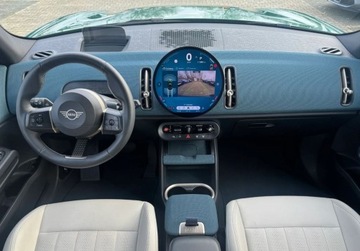 Mini Countryman F60 Crossover Facelifting 1.5  136KM 2024 MINI Countryman Salon PolskaASOFV23 1.5 Benzyna 136KM, zdjęcie 4