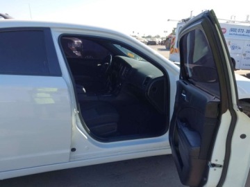 Dodge Charger VII 2023 Dodge Charger 2023 DODGE CHARGER SXT 3.6 Benzyna 292KM, zdjęcie 6