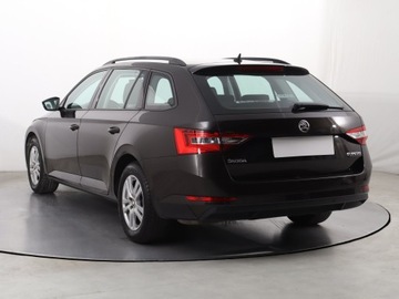 Skoda Superb III Kombi 1.8 TSI 180KM 2017 Skoda Superb 1.8 TSI, Salon Polska, Serwis ASO, zdjęcie 3