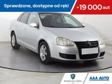 Volkswagen Jetta V 1.9 TDI 105KM 2006