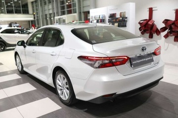 Toyota Camry IX Sedan 2.5 Hybrid Dynamic Force 218KM 2023 Toyota Camry 2.5 Hybrid Comfort CVT 2.5 Hybryda 218KM, zdjęcie 3