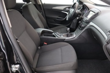 Opel Insignia I Country Tourer 2.0 CDTI Ecotec 163KM 2014 Opel Insignia 2.0 CDTI, Navi, Klima, Klimatronic, zdjęcie 8