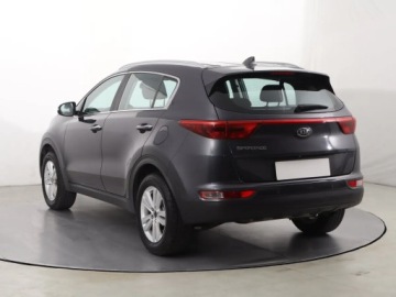 Kia Sportage III SUV Facelifting 1.6 GDI 135KM 2016 Kia Sportage 1.6 GDI, Navi, Klima, Tempomat, zdjęcie 3