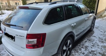 Skoda Octavia III RS Kombi 2.0 TDI 184KM 2016 Skoda Octavia Scout 2.0 TDI 4x4 DSG, zdjęcie 1