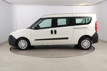 Opel Combo D Tour 1.6 CDTI 105KM 2015 Opel Combo 1.6 CDTI, Klima, Parktronic, zdjęcie 2