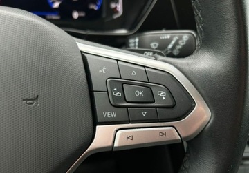 Volkswagen Touran III 1.5 TSI EVO 150KM 2023 Volkswagen Touran Highline Pakiety, ACC, Digital Cockpit, Kamera cofania,, zdjęcie 22