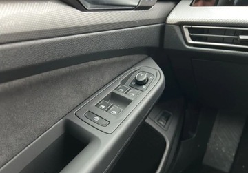 Volkswagen Golf VIII 2024 Volkswagen Golf Style 1.5 eTSI mHEV 116 KM DSG 1.5 Benzyna 116KM, zdjęcie 19