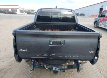 Toyota Tacoma II 2023 Toyota Tacoma 2023, 3.5L, 4x4, LIMITED, od ubezpieczalni 3.5 Benzyna 278KM, zdjęcie 4