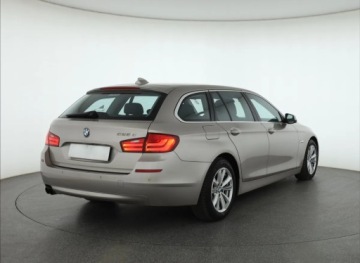BMW Seria 5 F10-F11 Touring 525d 204KM 2011 BMW 5 525d, 201 KM, Automat, Skóra, Navi, Xenon, zdjęcie 4