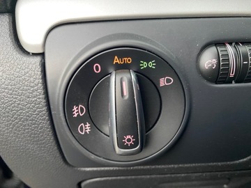 Volkswagen Golf VI Hatchback 5d 1.4 TSI 122KM 2010 HIGH-LINE ALU 18 LED TEMPOMAT CLIMATRONIC ALCANTARA, zdjęcie 23