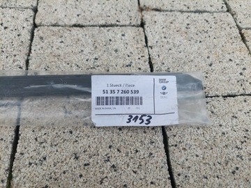 BMW F30 F31 F80 TĚSNĚNÍ ZHRNUJÍCÍ LIŠTA DVEŘE LEVÝ PŘEDNÍ 51357260539