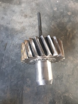 MAN ZF POSREDNIE KOŁO ZĘBATE SKRZYNI 1316305008