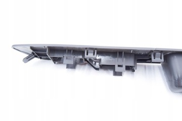 KRYT PANELU ŘÍZENÍ PŘEPÍNAČŮ SKEL IMPREZA 01-04 STRANA SPOLUJEZDCE LH