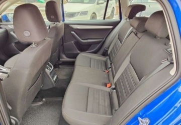 Skoda Octavia III Kombi Facelifting 1.6 TDI 115KM 2019 Skoda Octavia Skoda Octavia 1.6 TDI SCR Ambition 1.6 Diesel 115KM, zdjęcie 15
