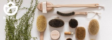 Массажная щетка Tampico с ручкой и сумкой NOBLE