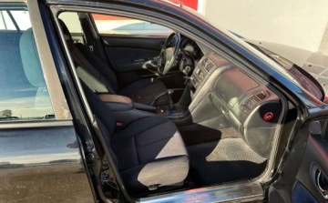 Mitsubishi Galant VIII 2002 Mitsubishi Galant 2.5 BenzynaLPG 161KM, zdjęcie 32