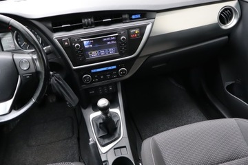 Toyota Auris I Hatchback 3d Facelifting 1.6 Valvematic 132KM 2013 Toyota Auris 1.6 Valvematic, Salon Polska, zdjęcie 7