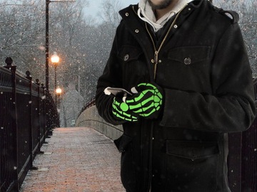 ФЛУОРЕСЦЕНТНЫЕ ПЕРЧАТКИ ДЛЯ СМАРТФОНА С ОТРАЖАЮЩЕЙ СВЯЗЬЮ BONEBODY