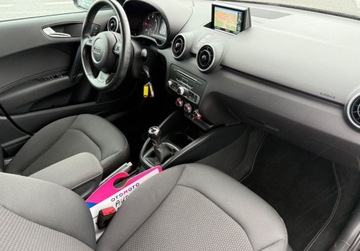 Audi A1 I Sportback 5d Facelifting 1.4 TDI ultra 90KM 2016 Audi A1 Sportback 1.4 Tdi SPORTBACK Navi Alu Extra stan 1.4 Diesel 90KM, zdjęcie 7