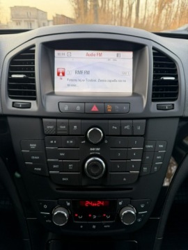 Opel Insignia I Sports Tourer 2.0 CDTI BiTurbo ECOTEC 195KM 2013 Opel Insignia Cosmo Sport Tour 2.0 CDTI 195KM Navi, zdjęcie 36