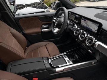 Mercedes GLB SUV 2.0 200d 150KM 2025 MERCEDES-BENZ GLB 200 d 4-Matic AMG Line 2.0 (150KM) 2025, zdjęcie 4