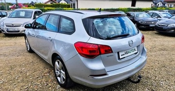 Opel Astra J Sports Tourer Facelifting 1.4 Turbo ECOTEC 120KM 2013 Opel Astra BENZYNA nawigacja KAMERA LIFT super okazja polecamy, zdjęcie 17