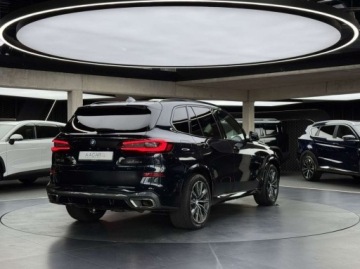 BMW X5 G05 SUV Plug-In 3.0 45e 394KM 2022 BMW X5 xDrive45e sport Zawieszenie pneumatyczne HUD ACC Kamera 360, zdjęcie 35