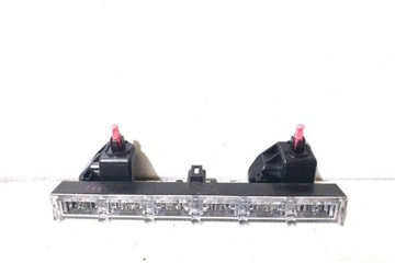 PŘÍDAVNÁ SVĚTLO STOP TOYOTA AURIS (_E18_) 12584 1.8L HYBRID 73KW 2014