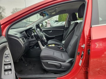 Hyundai i30 II Hatchback 5d 1.6 GDI 135KM 2015 Hyundai i30 1,6 benzyna 135KM nawigacja, zdjęcie 4